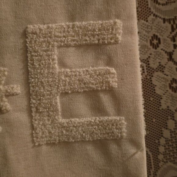 New Holiday Style 38 inch Round Beige NOEL brushed‎ letters lined tree skirt - Picture 3 of 8